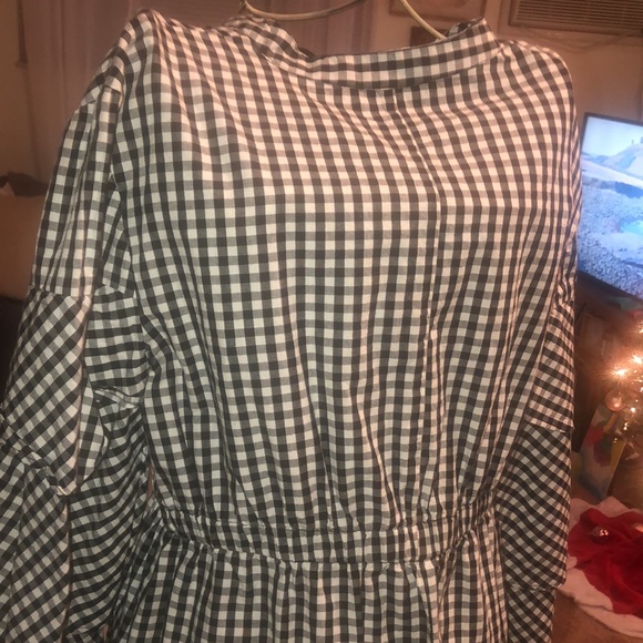 Walter Baker Gingham Plaid long sleeve dress - Picture 3 of 6